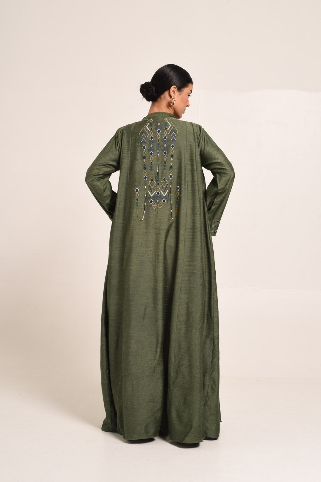 تصميم العباءة 7